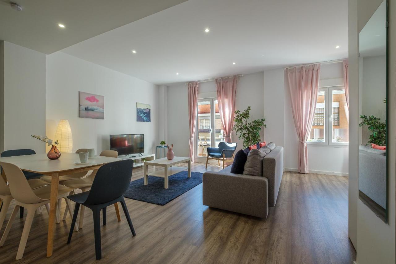 Modern, Stylish Apartment Walencja Zewnętrze zdjęcie