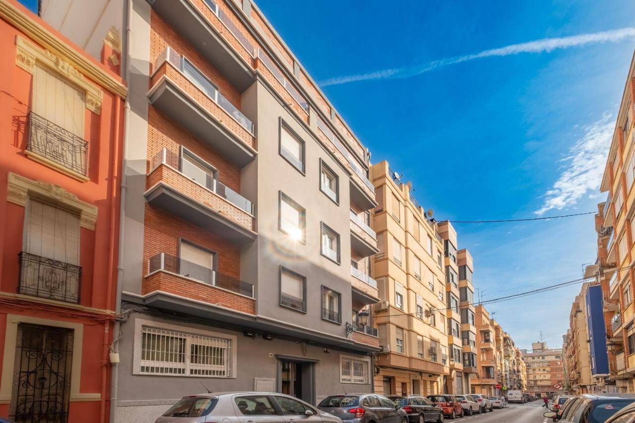Modern, Stylish Apartment Walencja Zewnętrze zdjęcie